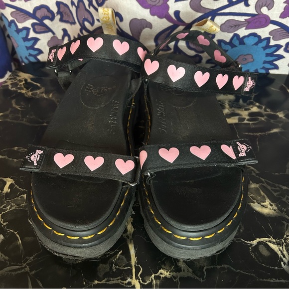 RARE Dr. Martens x Lazy Oaf Vegan Heart Sandal - Picture 2 of 8